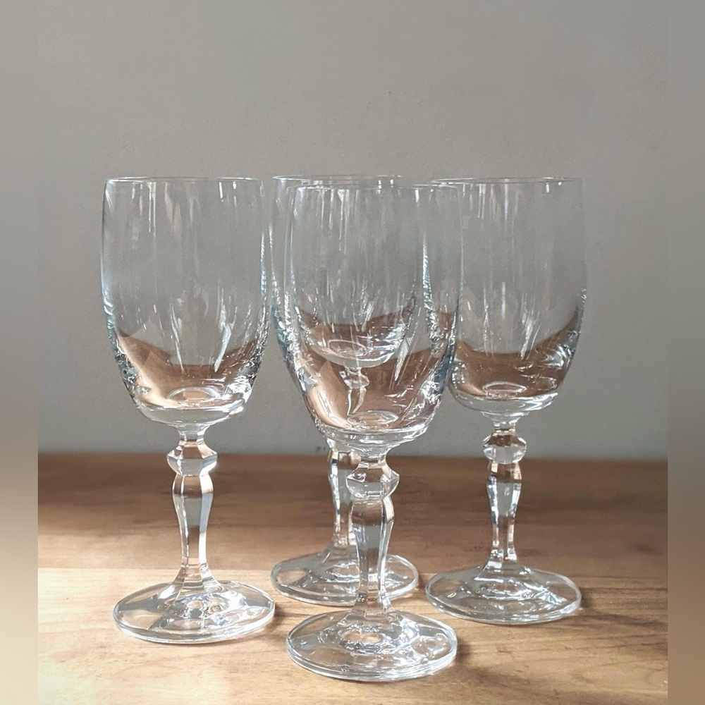 Vintage Bohemia Crystal Ingrid Andrea 7” 7oz Wine Glasses 4pc